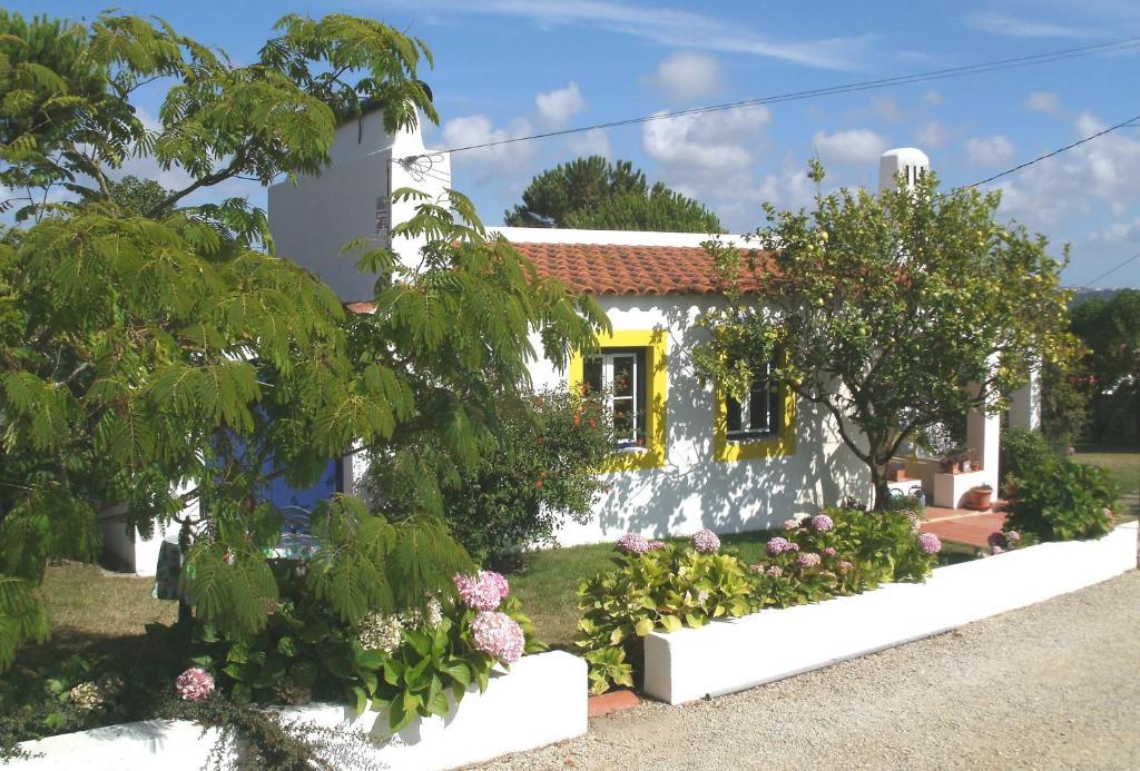 Casal Novo Guest House São Martinho do Porto Rom bilde