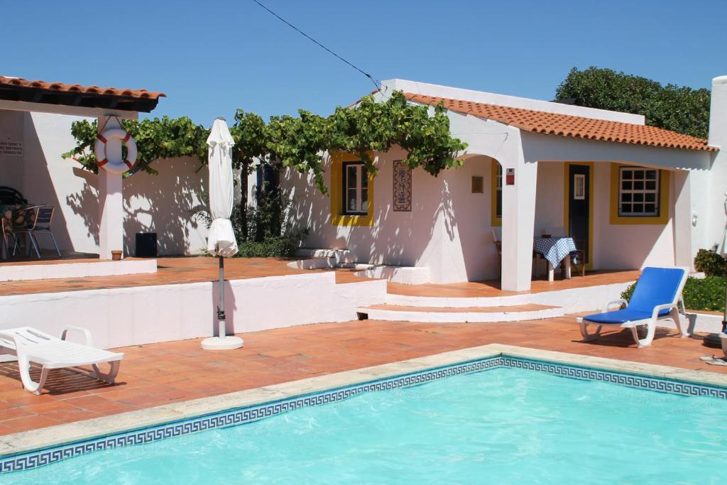 Casal Novo Guest House São Martinho do Porto Eksteriør bilde