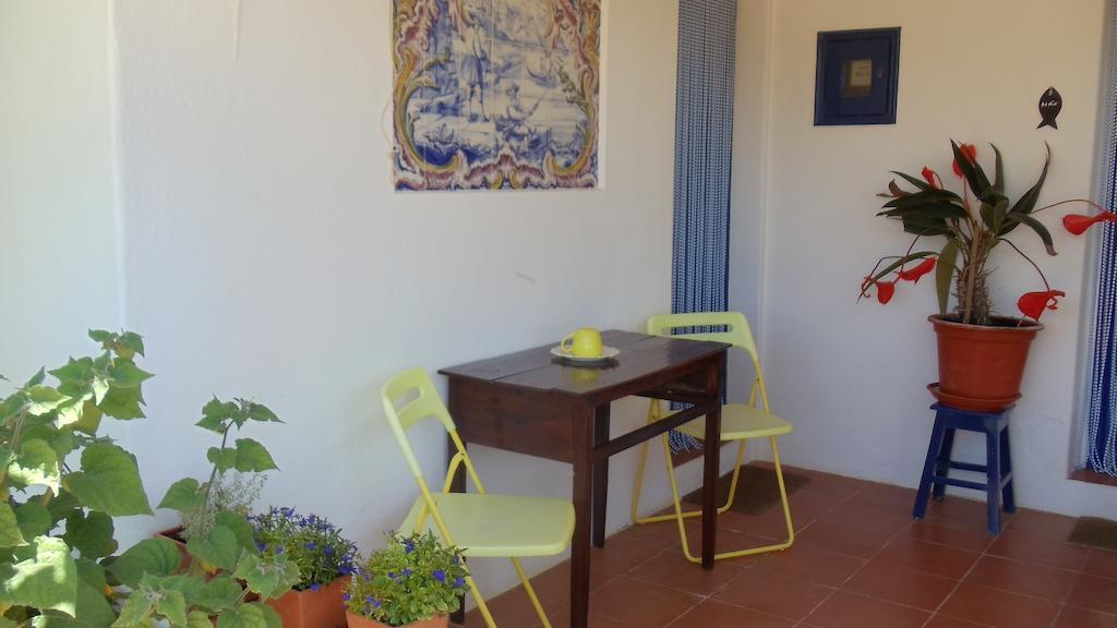 Casal Novo Guest House São Martinho do Porto Rom bilde